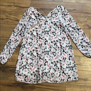 Short floral dress-long sleeve